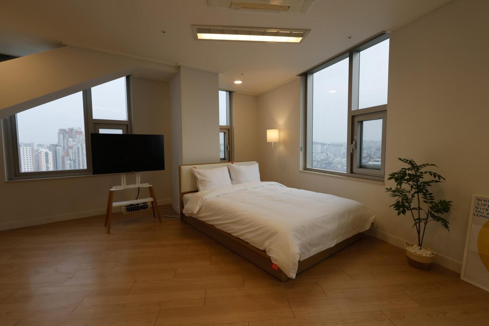 "Grand Opened" Maxtyle Guesthouse Dongdaemun Seúl Exterior foto