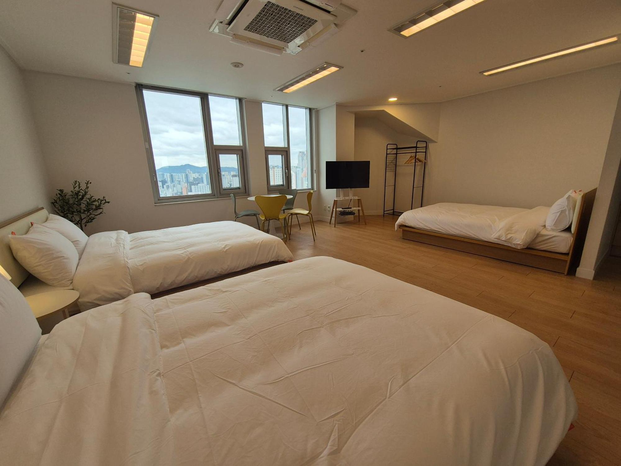 "Grand Opened" Maxtyle Guesthouse Dongdaemun Seúl Exterior foto