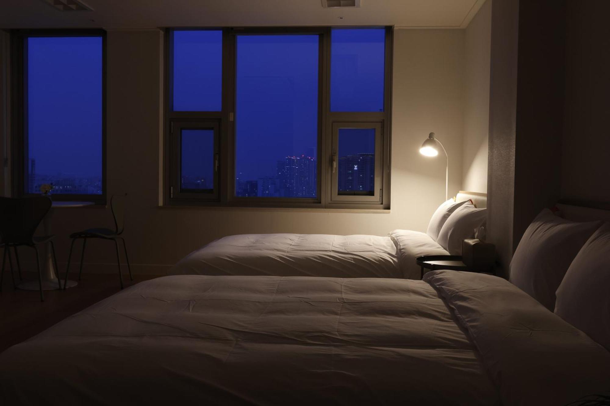 "Grand Opened" Maxtyle Guesthouse Dongdaemun Seúl Exterior foto