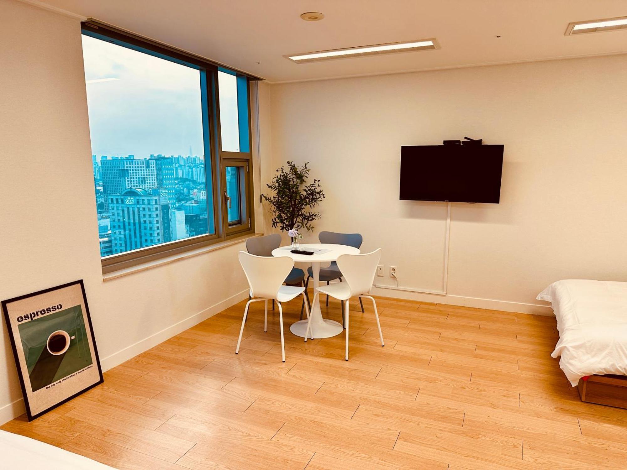 "Grand Opened" Maxtyle Guesthouse Dongdaemun Seúl Exterior foto